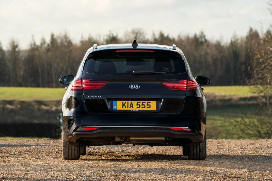  Kia Ceed Sportswagon 2018 года  (UK) (фото 13 из 27)